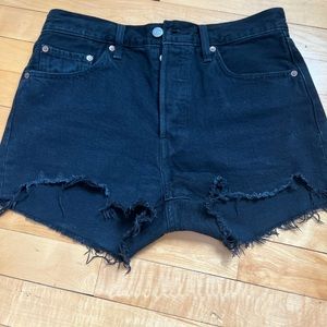 High rise 501 Levi shorts